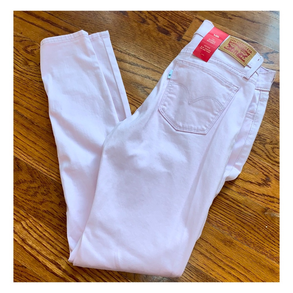 Super skinny pink Levi’s. BUNDLE AND SAVE